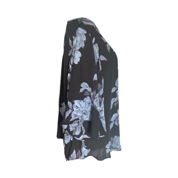 Torrid Elegant Georgette Ruffle Blouse Blue Rose Floral on Black New with tag 1X - Picture 3 of 15